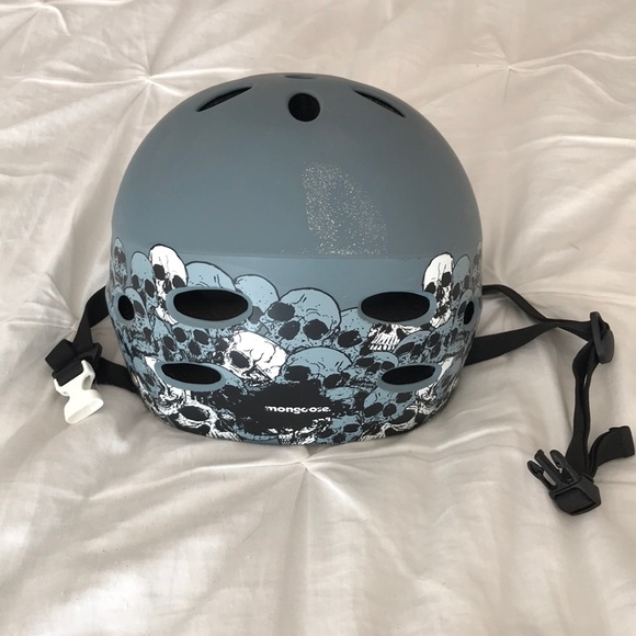 mongoose Other - Youth mongoose bike/skate helmet